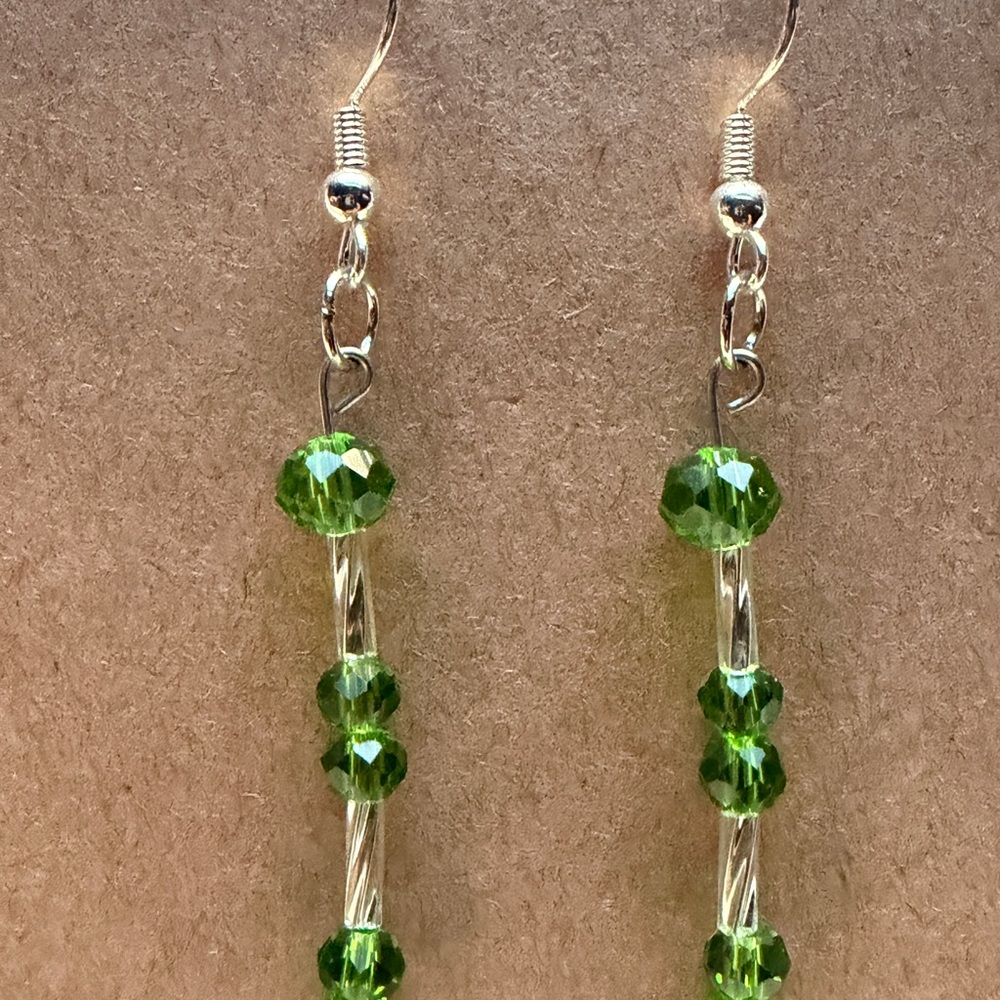 Elegant Green Beaded Earrings Style #021